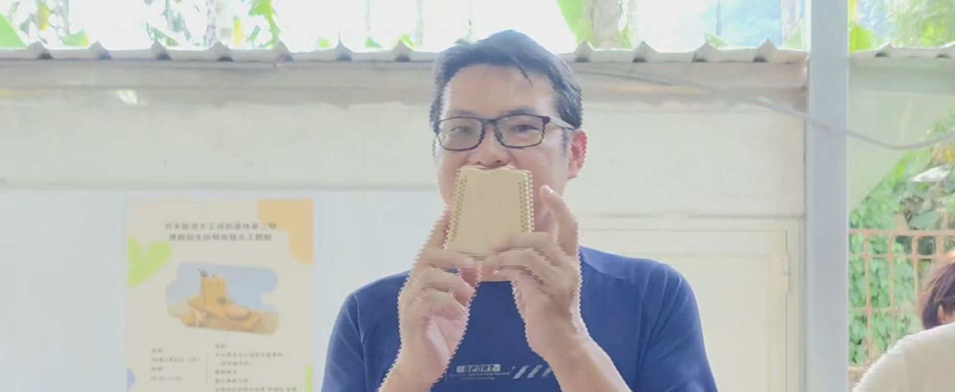 本系黃瑋銓老師開設部落木工培訓課程