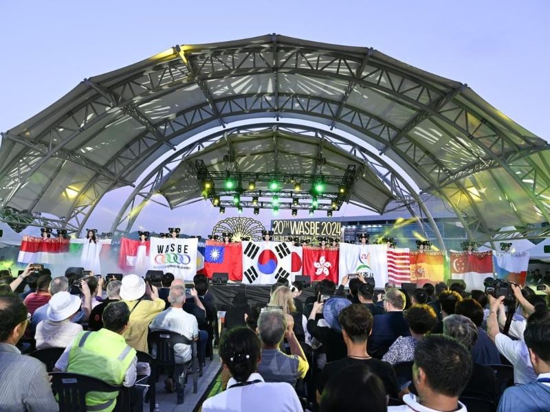 The R.O.C. Flag flew alongside the flags of participating countries during the opening ceremony of the 20th WASBE Conference in South Korea.