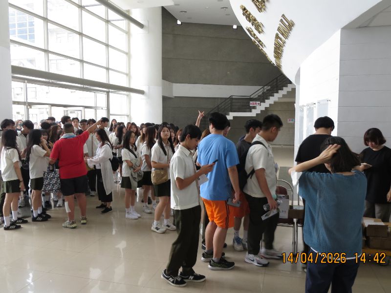 臺北市立南湖高級中學師生蒞校參訪。(1150414)