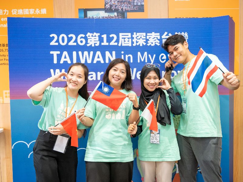 嘉大團隊由泰國、印尼、越南三位外籍生及臺灣學生共同組成的「F4F – Farm for Future（未來農場）」，在全國58支報名隊伍中勇奪全國第三名佳績。