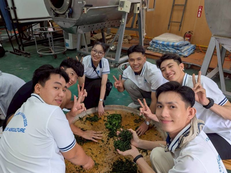 國立嘉義大學