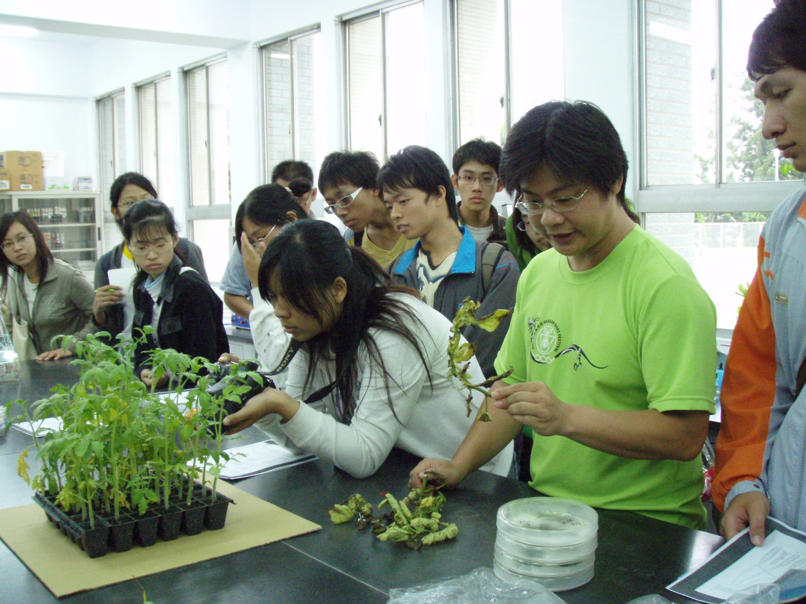 970708亞蔬中心植物病害診斷2