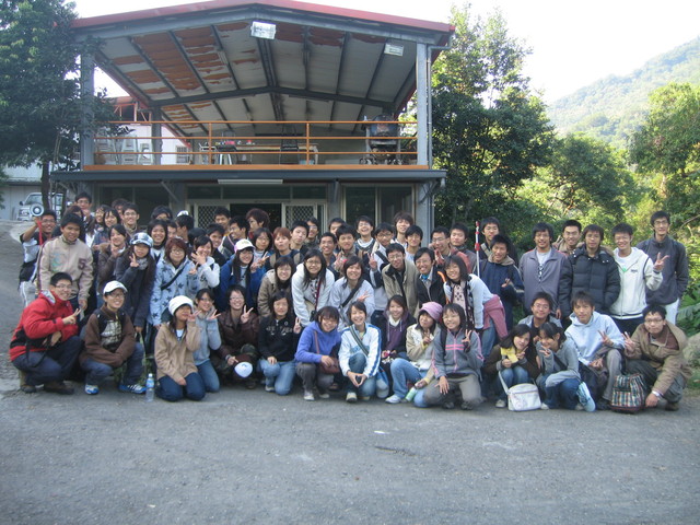 團體照-4.jpg
