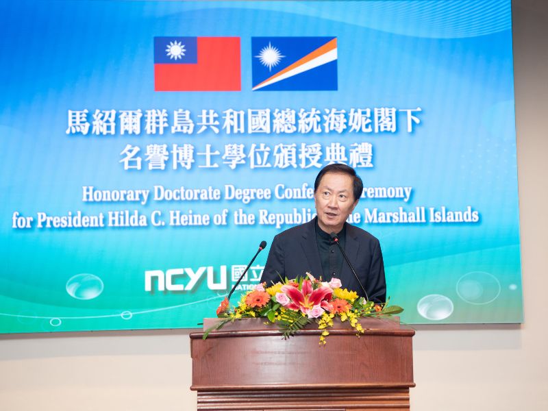 本校聯合校友總會理事長張永霖致詞(照片由專業攝影師攝)